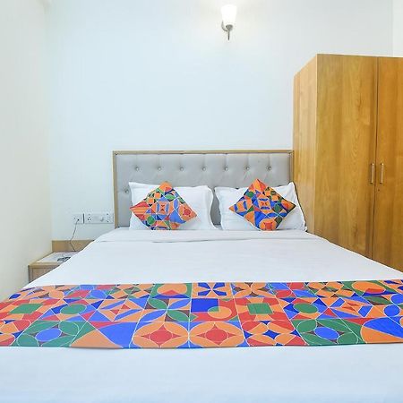Fabexpress De Classio With Pool - Nr Candolim Beach Hotel ภายนอก รูปภาพ
